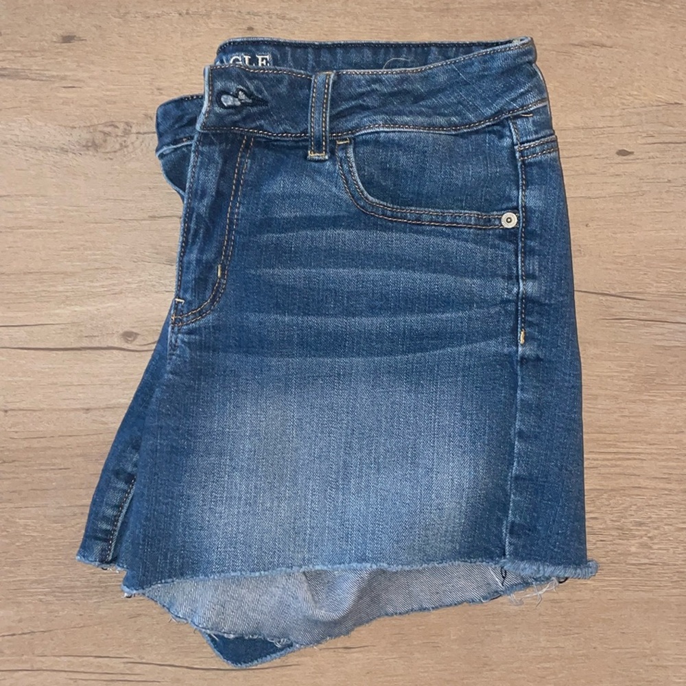 American Eagle Shorts Medium Wash Stretch Size 14